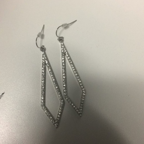 Jewelry - A pair of Jennifer Lopez earrings